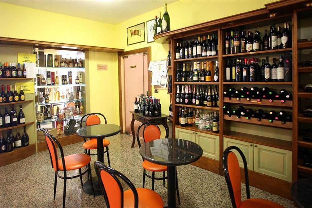 Hotel I Duchi Camerino Zewnętrze zdjęcie