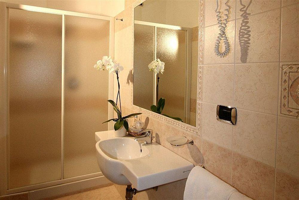 Hotel I Duchi Camerino Zewnętrze zdjęcie